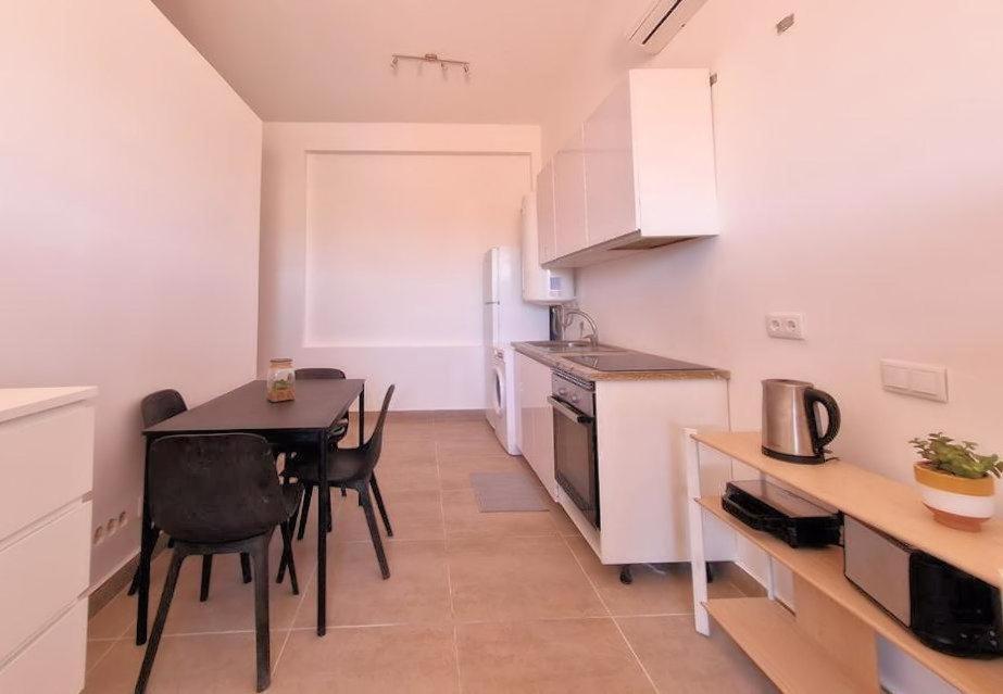 Brand New Apartment In Σάγκρες Εξωτερικό φωτογραφία