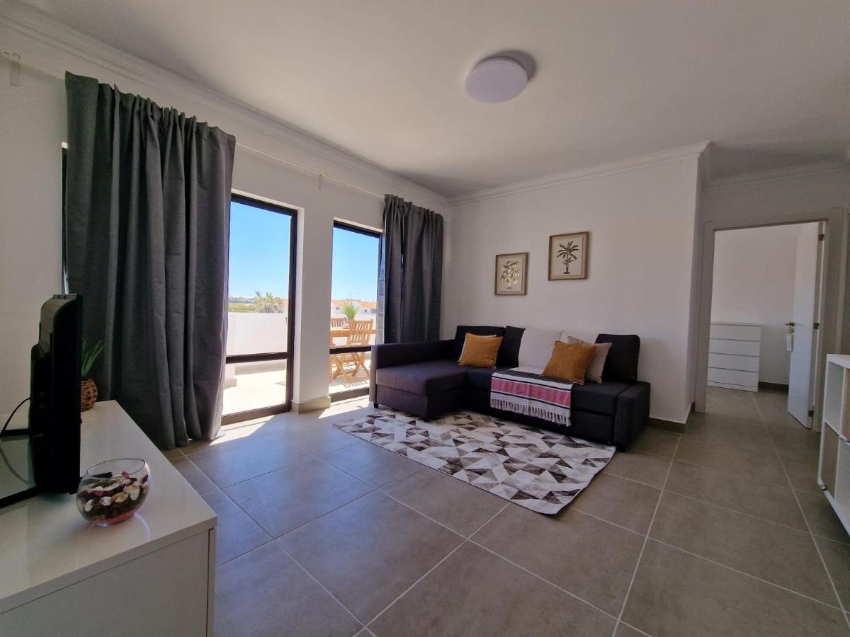 Brand New Apartment In Σάγκρες Εξωτερικό φωτογραφία