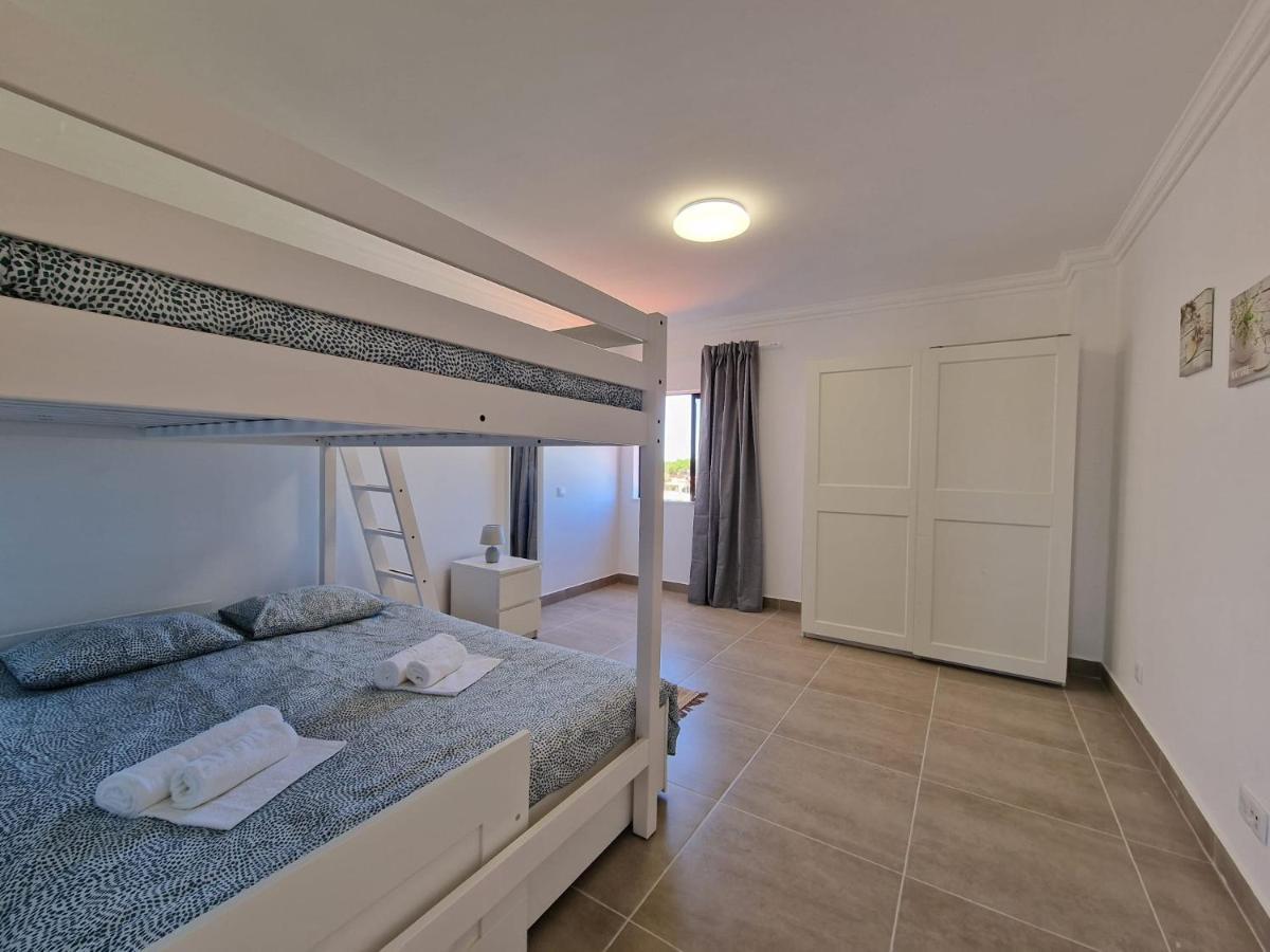 Brand New Apartment In Σάγκρες Εξωτερικό φωτογραφία