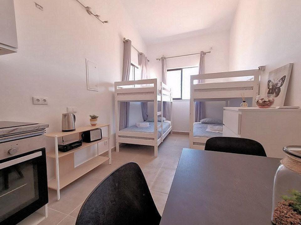 Brand New Apartment In Σάγκρες Εξωτερικό φωτογραφία