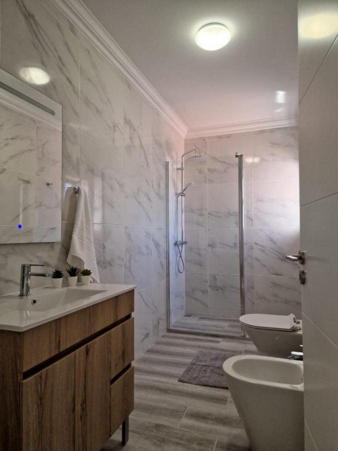 Brand New Apartment In Σάγκρες Εξωτερικό φωτογραφία